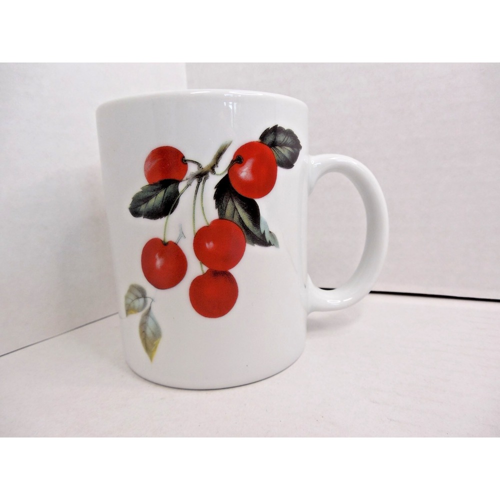 Cordon Bleu BIA International Coffee Mug Cherry/Apple/Lemon Dec. in USA  11 oz